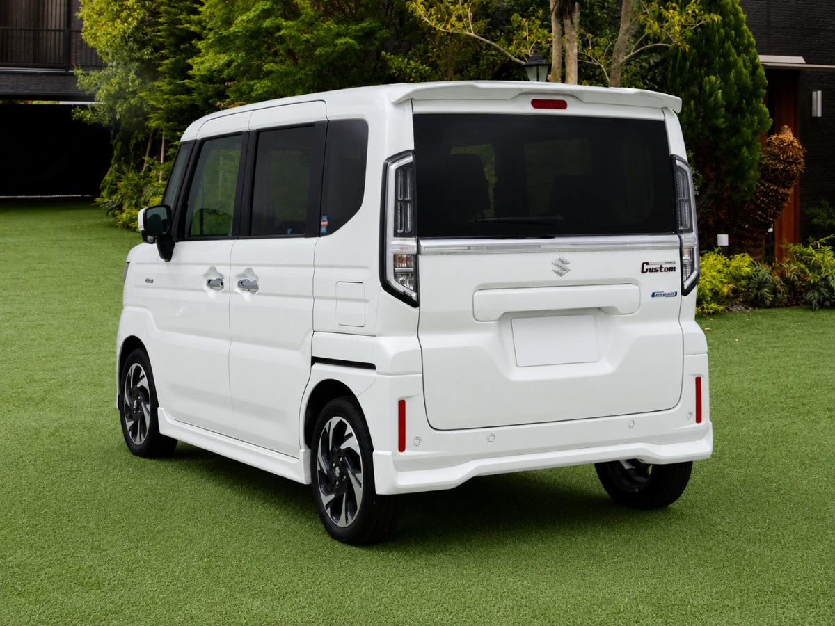 Suzuki Spacia Custom XS