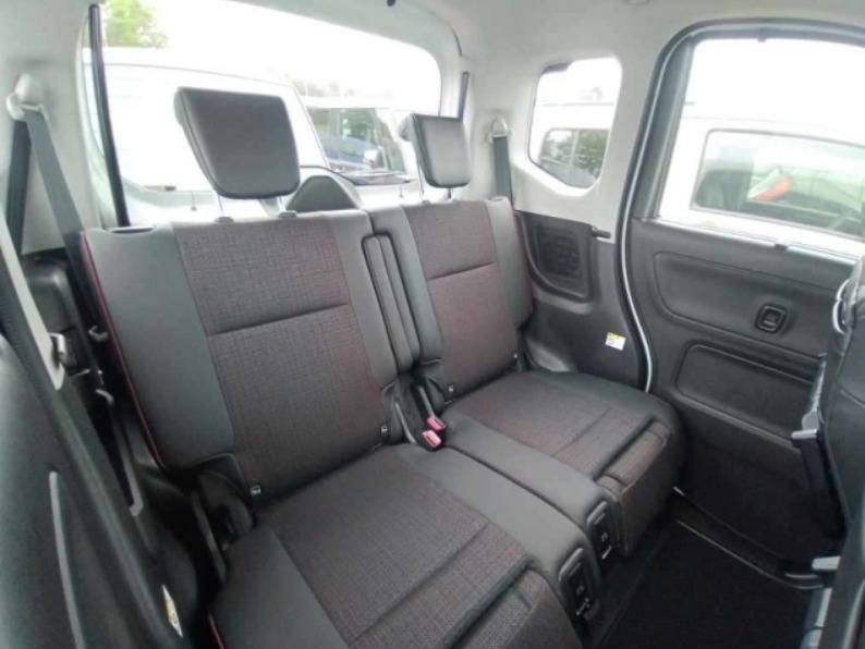 Suzuki Spacia Custom XS