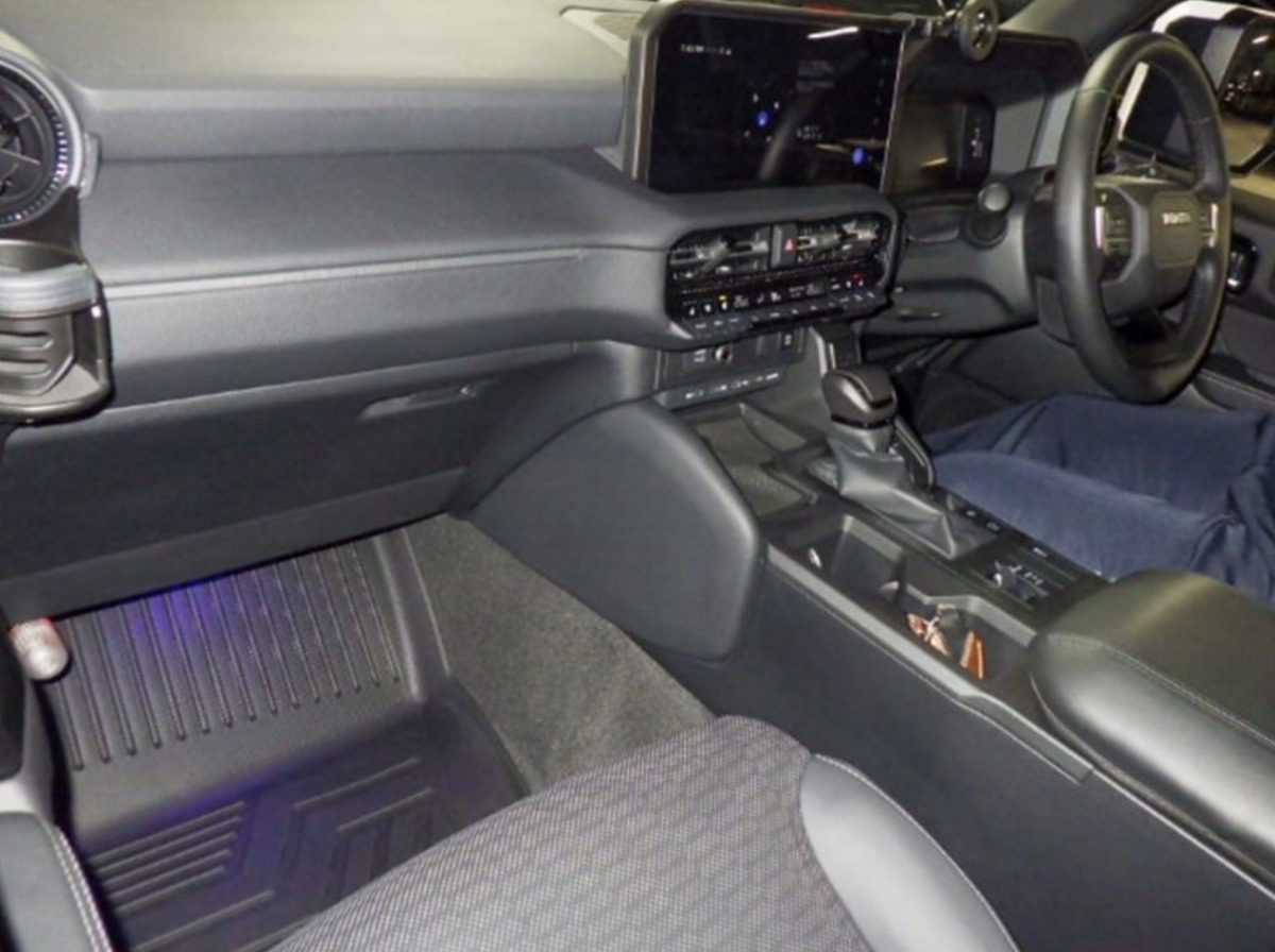 Toyota LAND CRUISER 250 VX